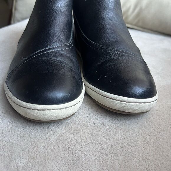 Taos Bootsie Black Leather Ankle Boot Women 8 High-Top Sneaker Zipper Athleisure - Picture 10 of 15